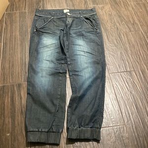 COPY - Arden B whiskered dark denim wash cuffed jeans size 10